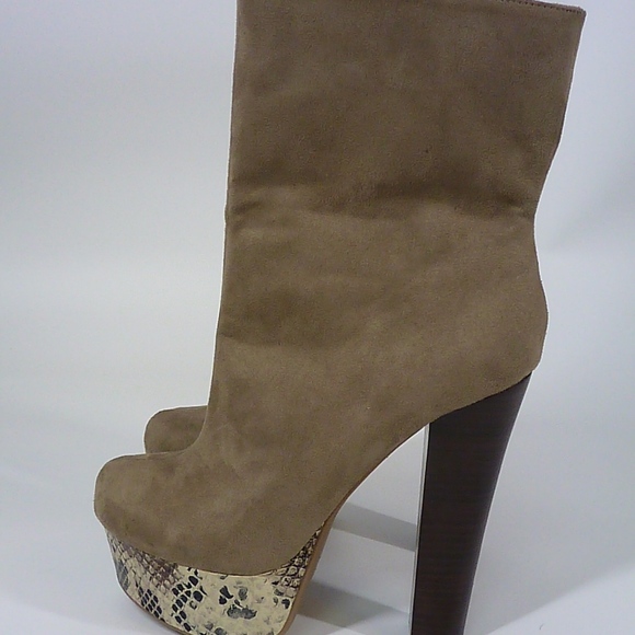 Zigi Soho Shoes - ZIGISOHO TAN SUEDE SNAKESKIN WEDGE BOOT SZ 8